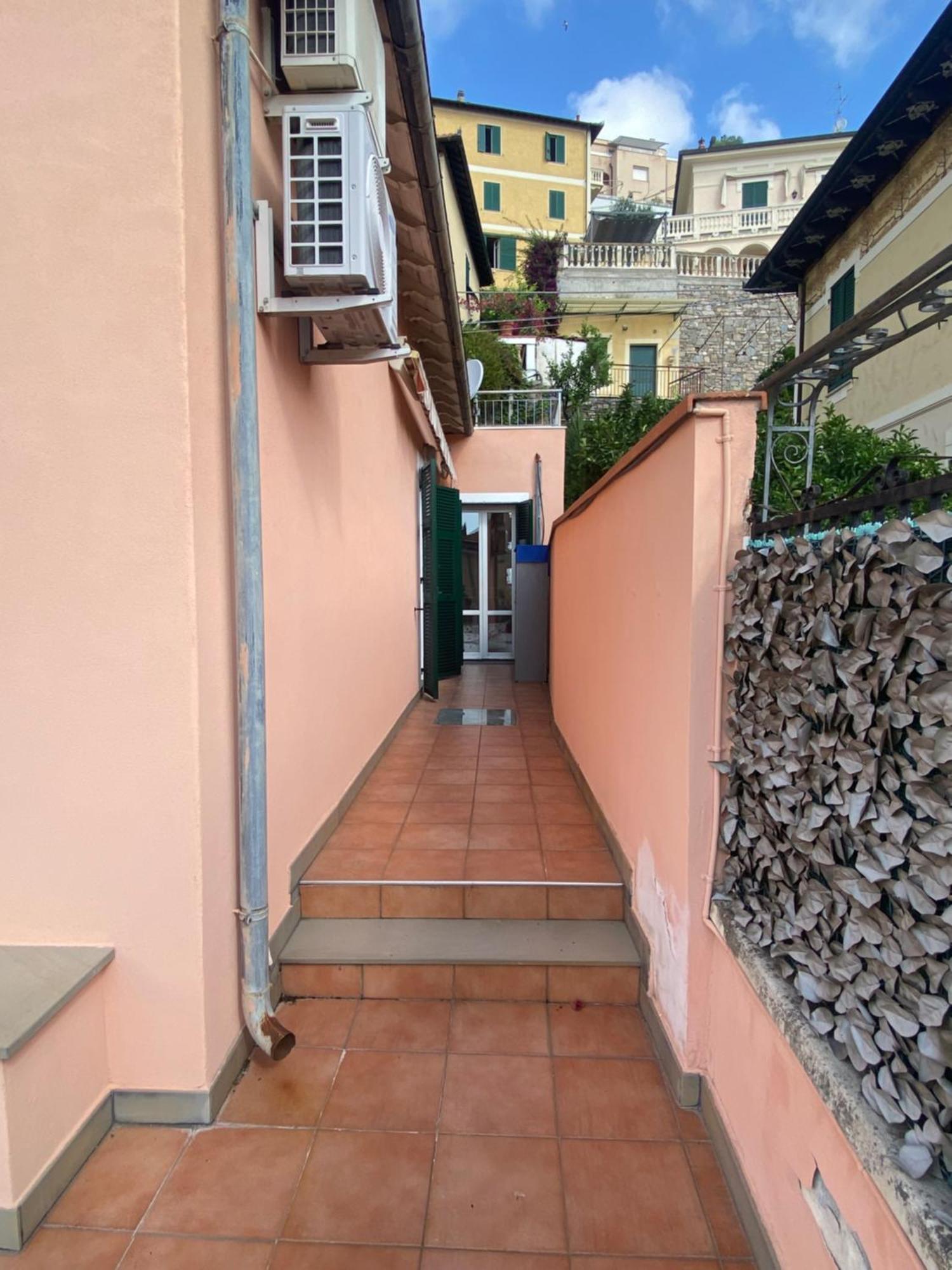 Appartamento Casa Ribot: Centro E Mare A Portata Di Mano Alassio